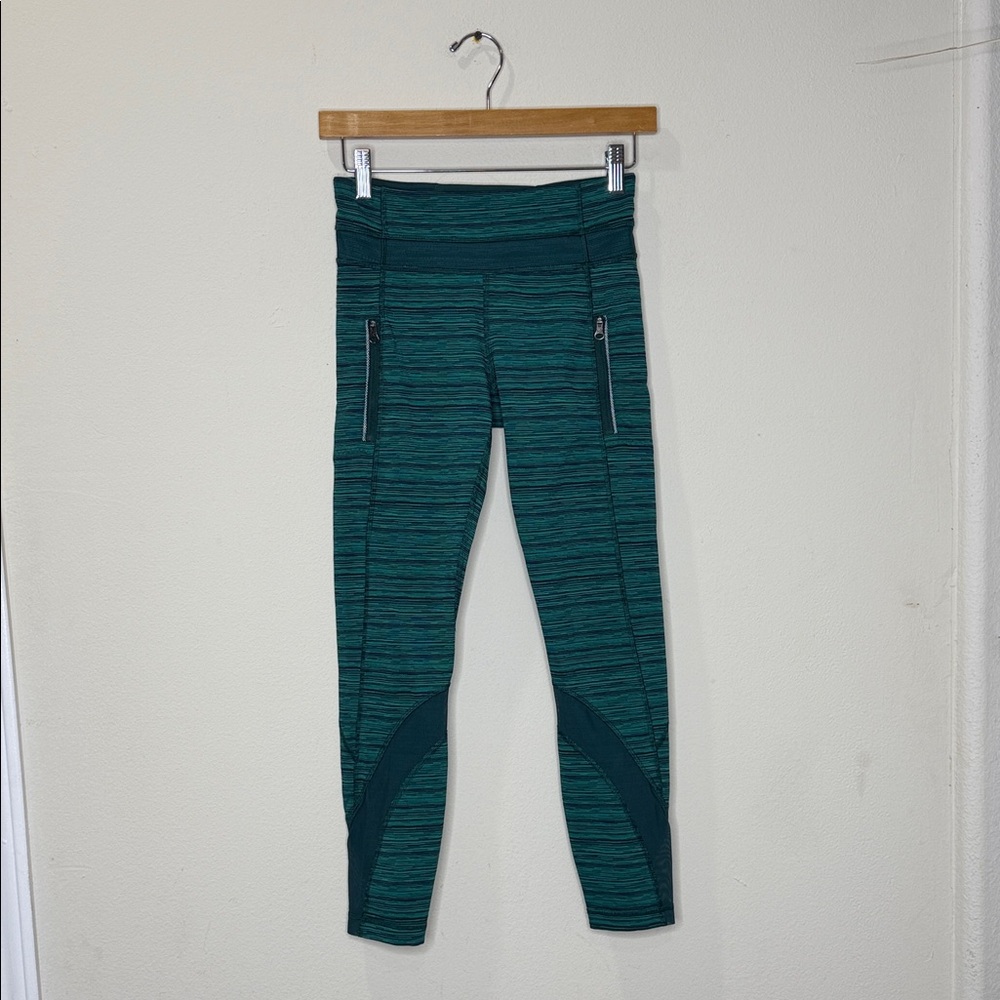 Lululemon Athletica Teal Striped Leggings with Zipper Pockets